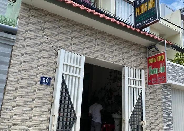 Phương Anh Nhà khách